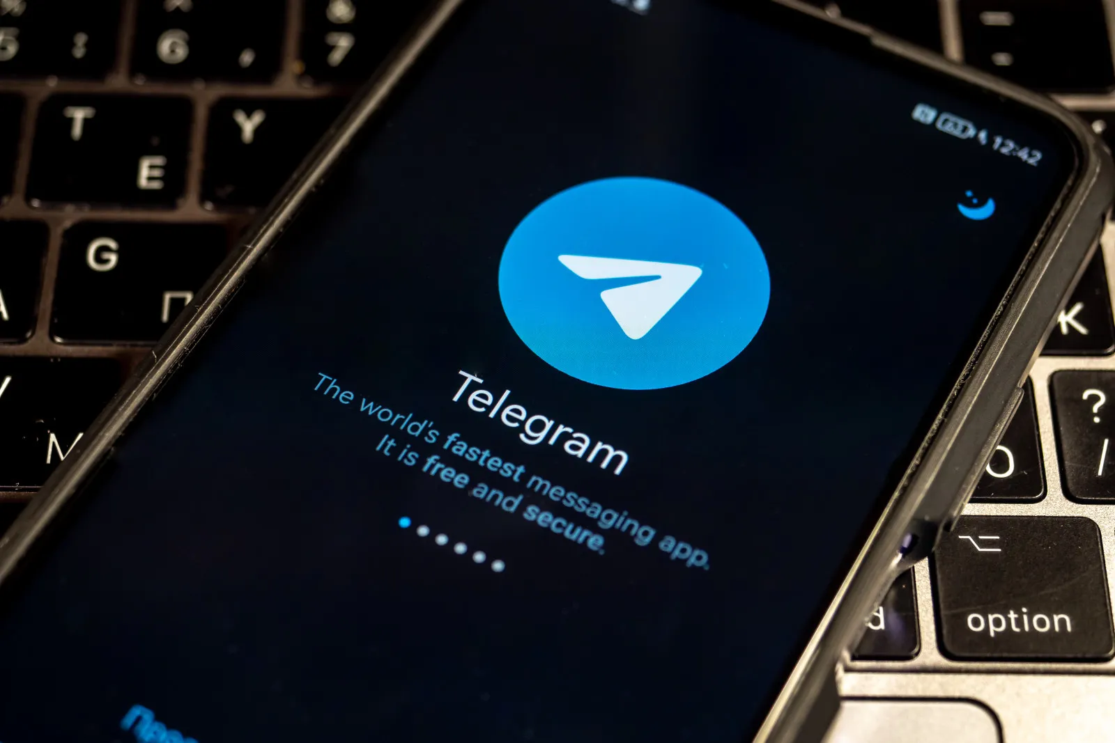 Telegram Outage Disrupts Users Worldwide Amid New Update