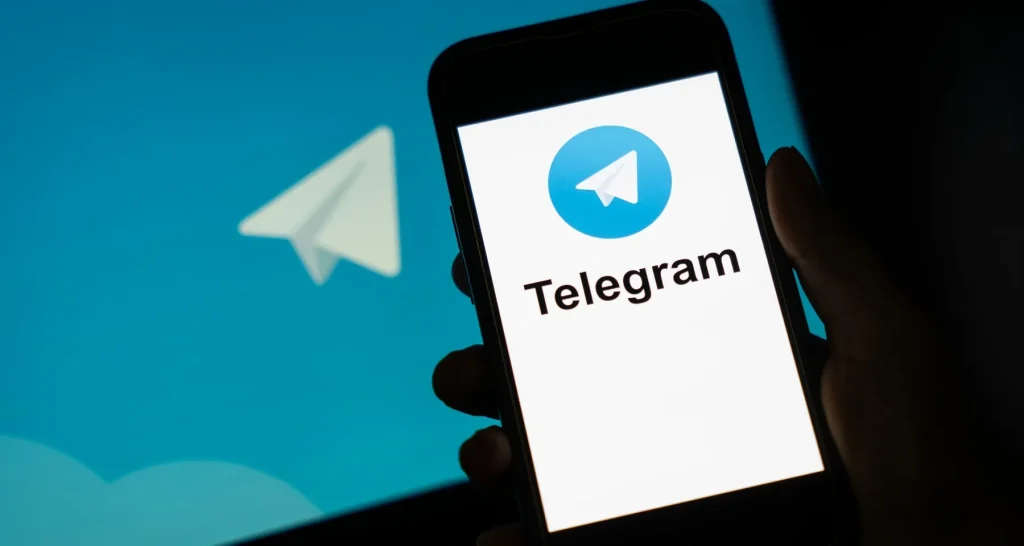 Telegram and WhatsApp Call Restrictions by Roskomnadzor Divides Russian Public