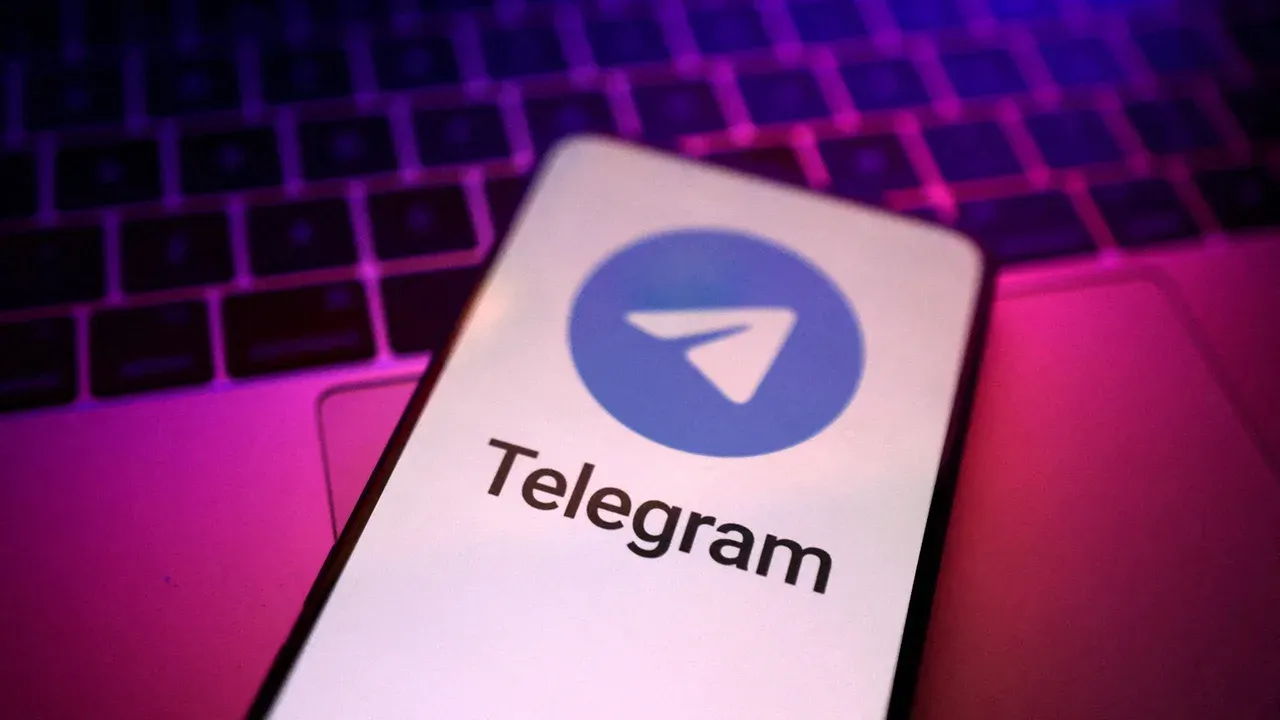 Moscow Court Bans Telegram Channels Offering Short-Term Bank Card Rentals